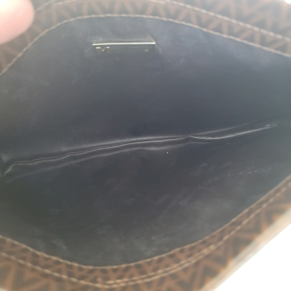 Mario Valentino Vintage Monogram Clutch Bag Brown V Pattern Made in Italy Large - Picture 3 of 10